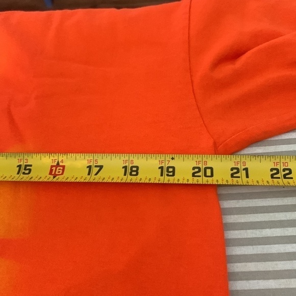 GILDAN Orange “Saturday Night Fever” T-Shirt Size M #140 - Picture 6 of 7